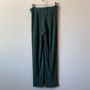 WORN ONCE Zara Pleated Pants